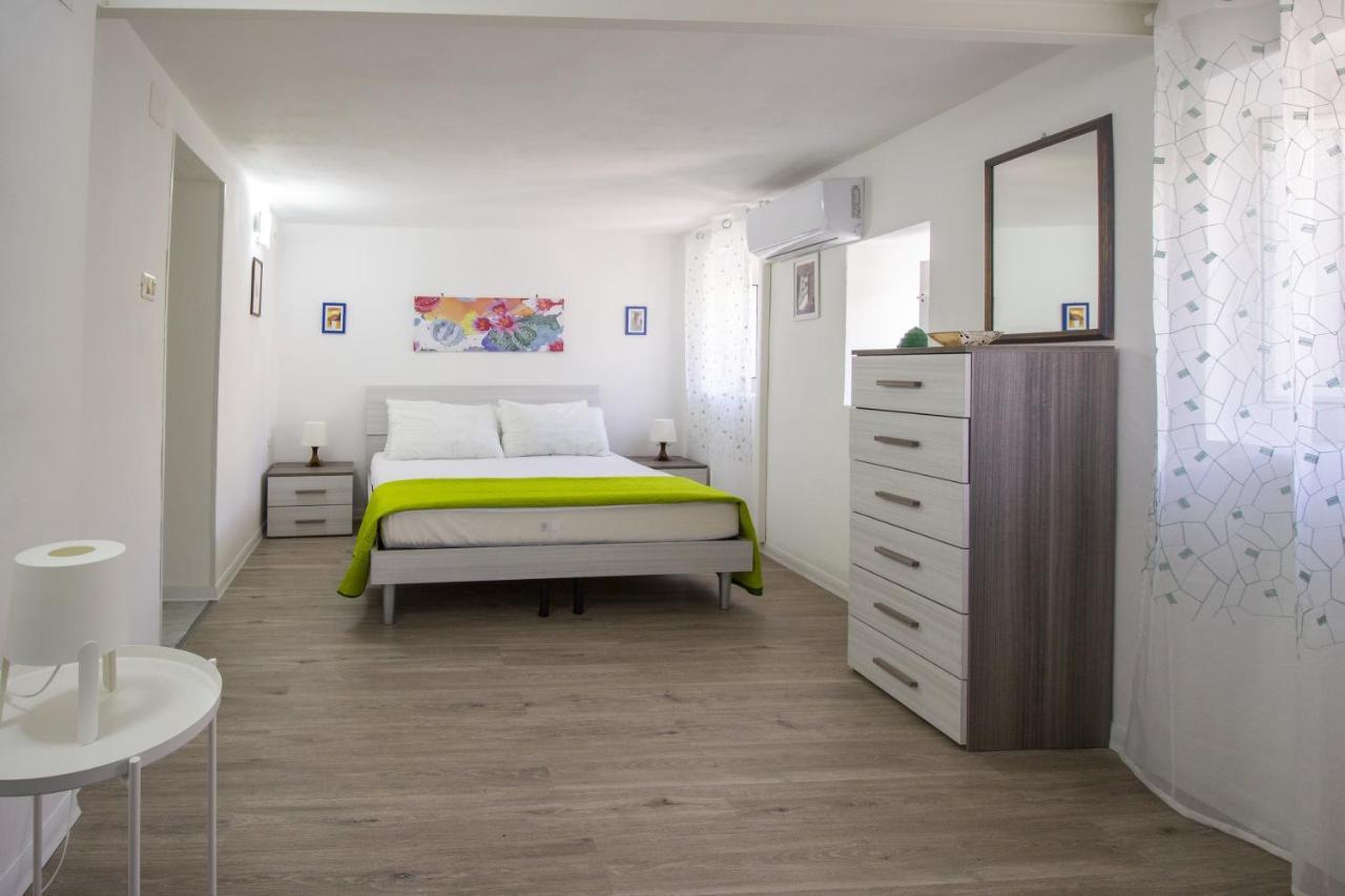Maniace Homes - Federico & Angelica By Ortigia Apartments سيراكوزا المظهر الخارجي الصورة